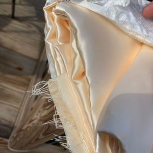 4 yard of cream stretch charmeuse fabric